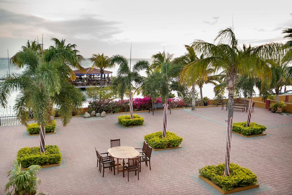 Aruba Surfside Marina Hotel Oranjestad Kültér fotó