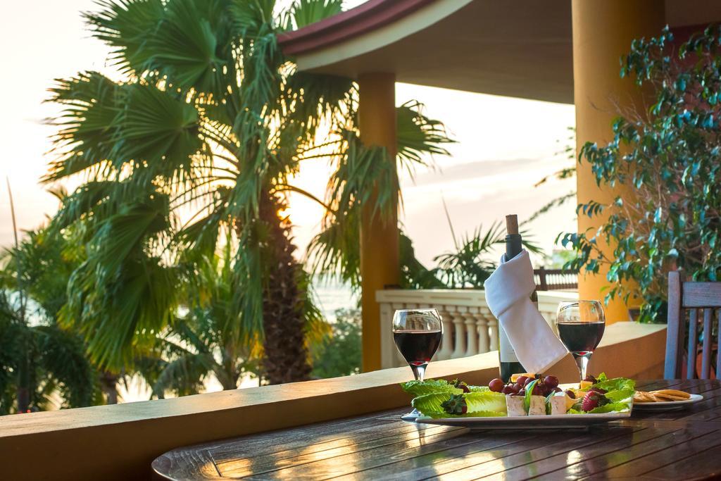 Aruba Surfside Marina Hotel Oranjestad Kültér fotó